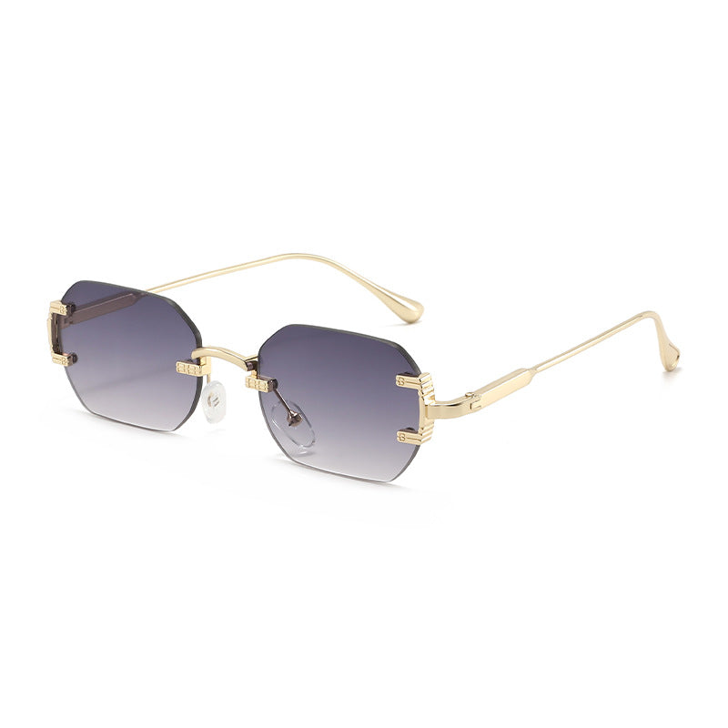 Women's geometric sunglasses with luxurious metal frame and protective UV filter Skanto
