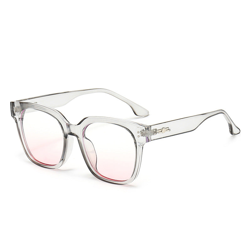 Dame firkantet solbrille med stilig ramme Skanto