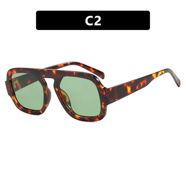 Women's trendy sunglasses with a distinct angular design and UV protection Skanto