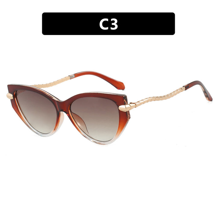 Women's Cat-Eye Sunglasses with Elegant Metal Frame and Stylish Accents Skanto