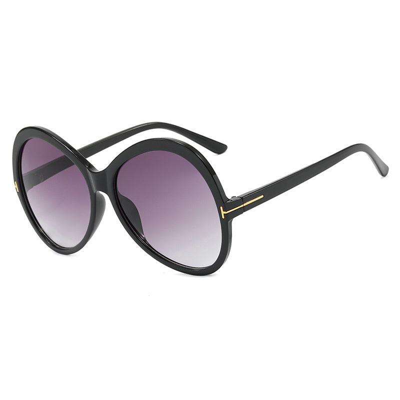 Women's oversized sunglasses in elegant design Skanto