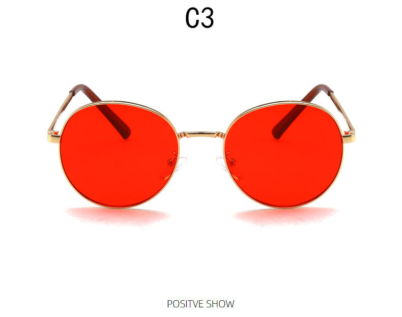 Dame moteriktig solbrille med speilet fargegradient Skanto
