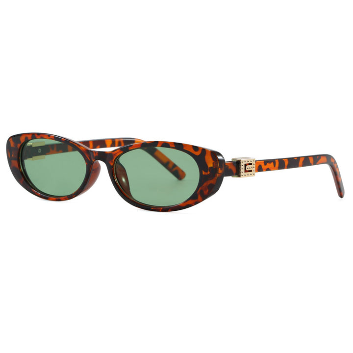 Women's Cat-Eye Sunglasses with Stylish Frame and Luxurious Details Skanto