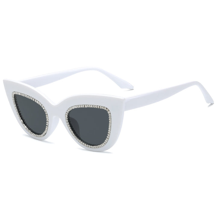 Dame Cat-Eye solbriller med glitrende aksenter Skanto