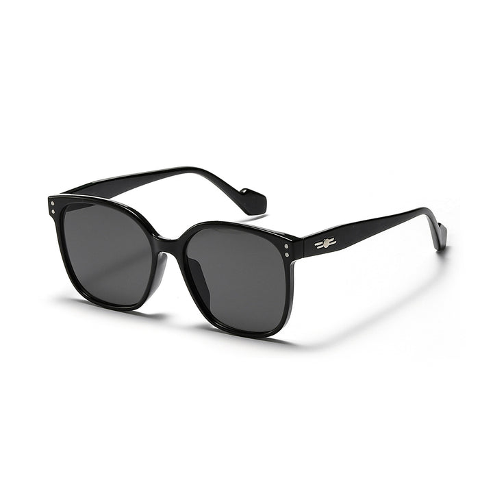 Dame solbrille med stilig skilpaddeskall-ramme og UV-beskyttelse Skanto