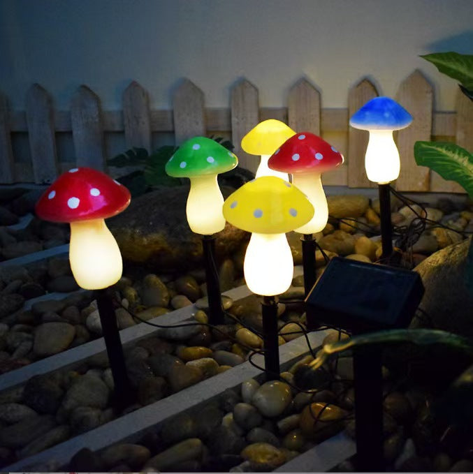 Fantastiske sopp LED stake lys for hage sti med værbestandig design Skanto