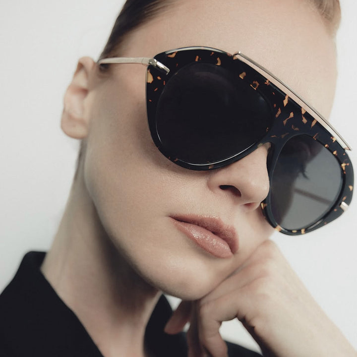 Women's sunglasses in elegant hexagon design Skanto