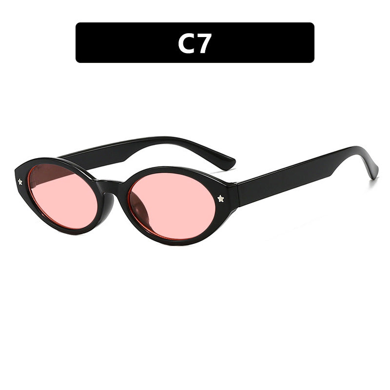Women's Cat-Eye Sunglasses with Elegant Carrying Case Design Skanto