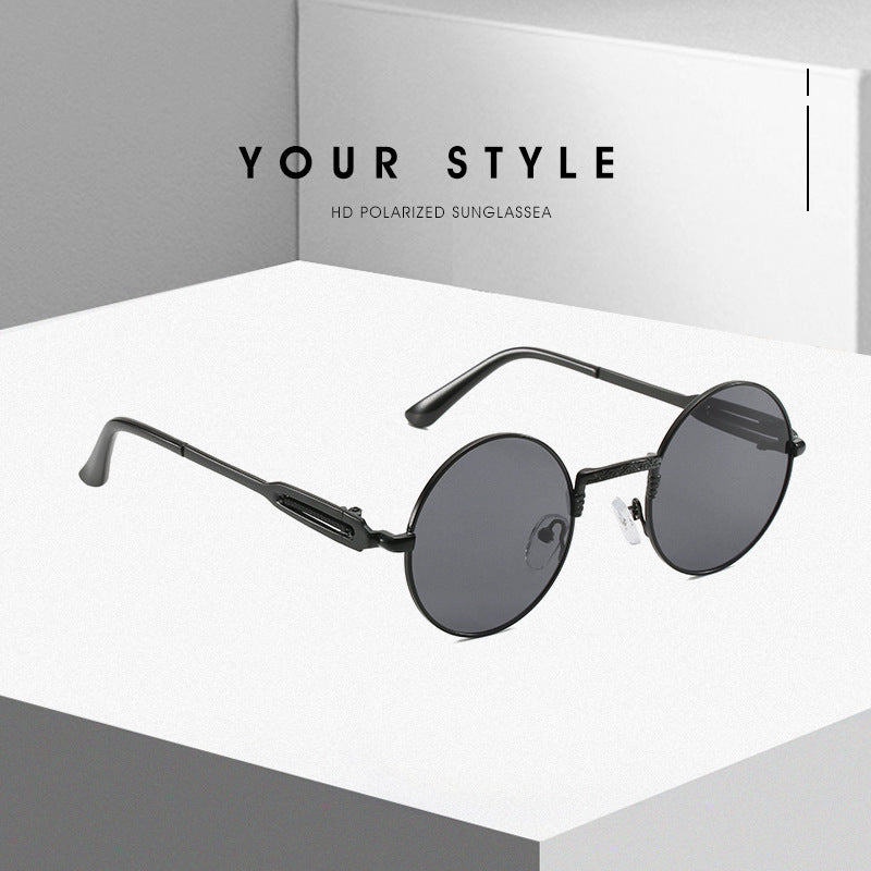 Dame rund modisk solbrille med fint metallramme Skanto