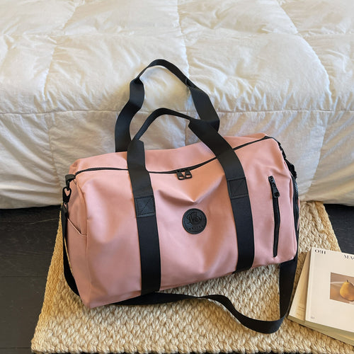 Sports bag with reinforced zipper and side pocket Skanto