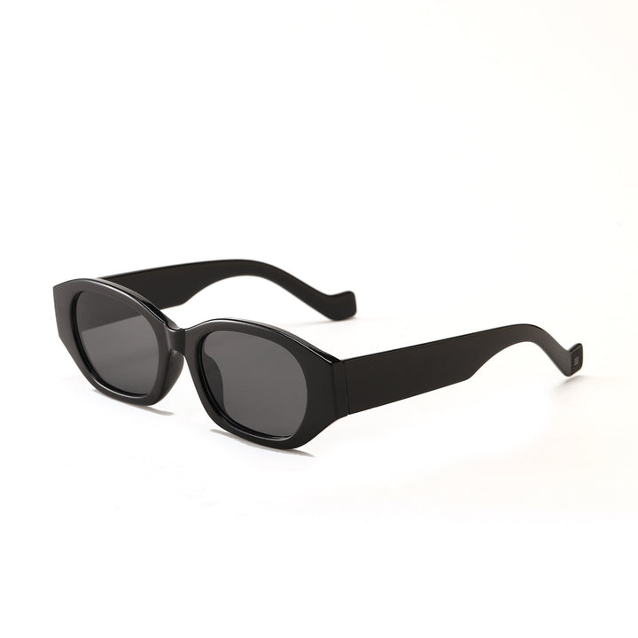Dame moteriktig solbrille med stilramme og UV-beskyttelse Skanto
