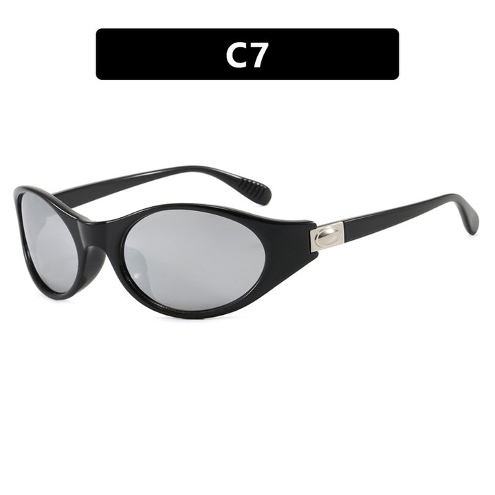 Women's stylish sunglasses in elegant oval design with protective UV filter Skanto