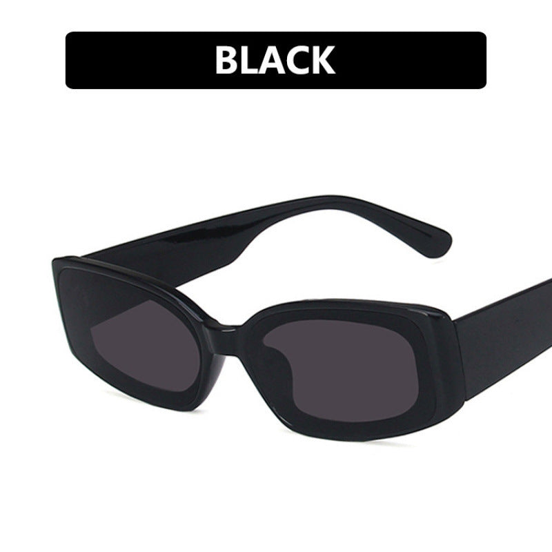 Dame moteriktig gjennomsiktig solbrille med kvadratisk design Skanto