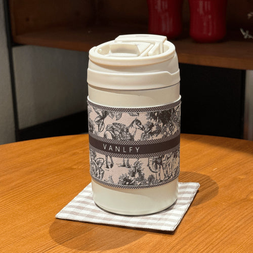 Dame Isolert kaffe-kopp med elegant design og sikkert lokksystem Skanto