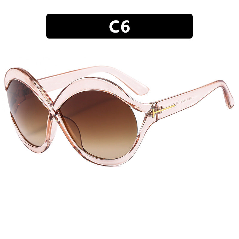Women's Extravagant Cat-Eye Sunglasses with Curved Frame Skanto