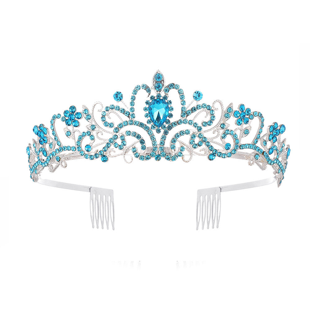 Damer Glitrende Krystall-Tiara med filigran design Skanto