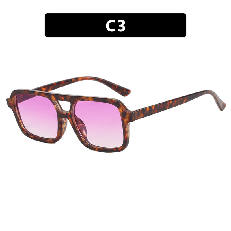 Women's modern square sunglasses with protective UV filter and transparent frame Skanto