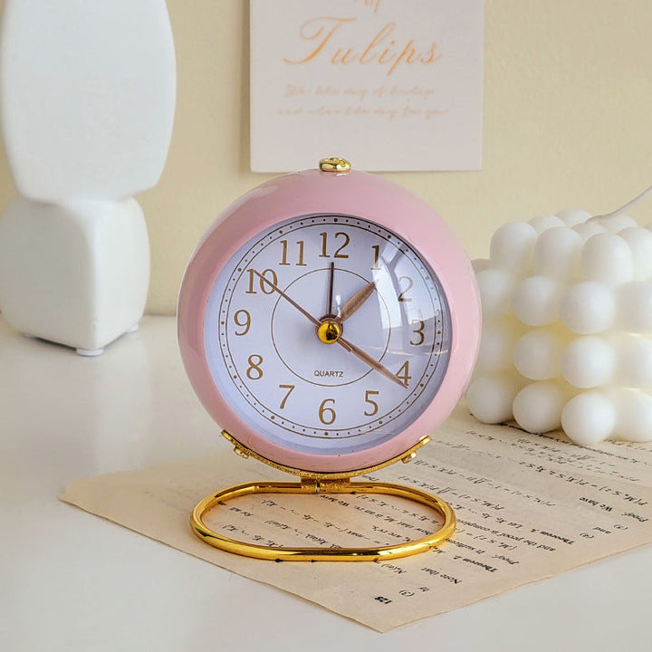 Skanto | Vintage rund analog klokke