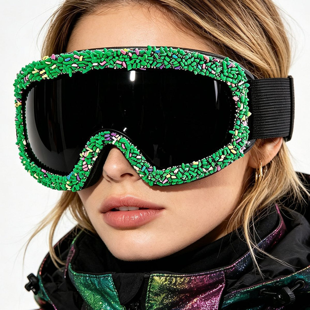 Dame Skibeskytterbrille i kreativ design med fargerike aksenter Skanto