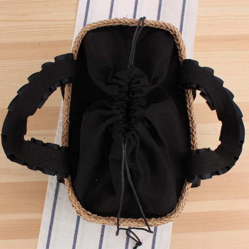 Playful basket bag with elegant fabric handle Skanto