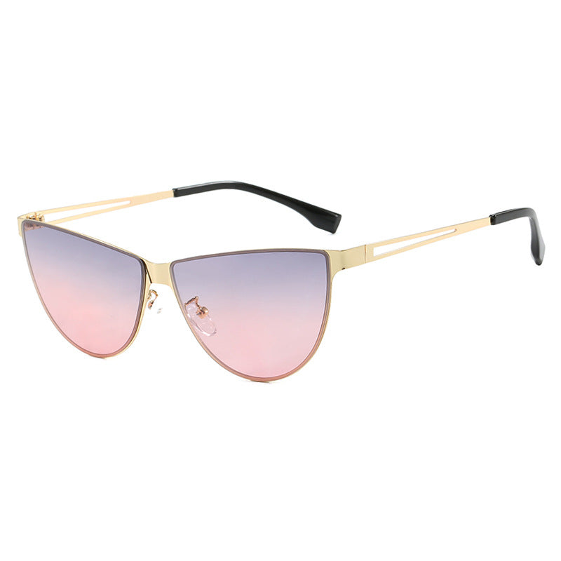 Women's Cat-Eye Sunglasses with Stylish Metal Frame and Protective UV Filter Skanto