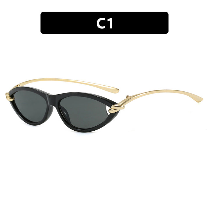 Women's Cat-Eye Sunglasses with Elegant Metal Frame and Protective UV Filter Skanto