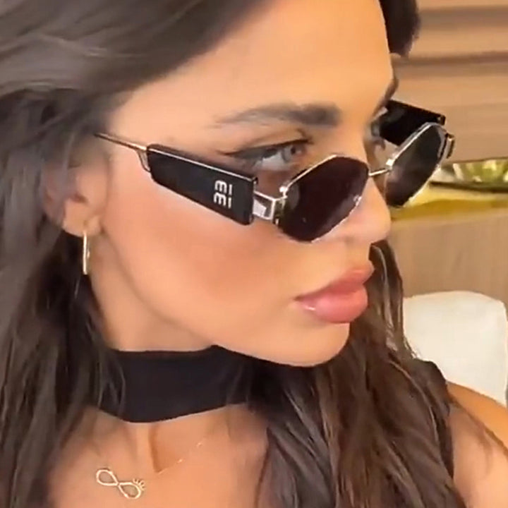Women's Geometric Sunglasses with Fashionable Design and UV Protection Skanto