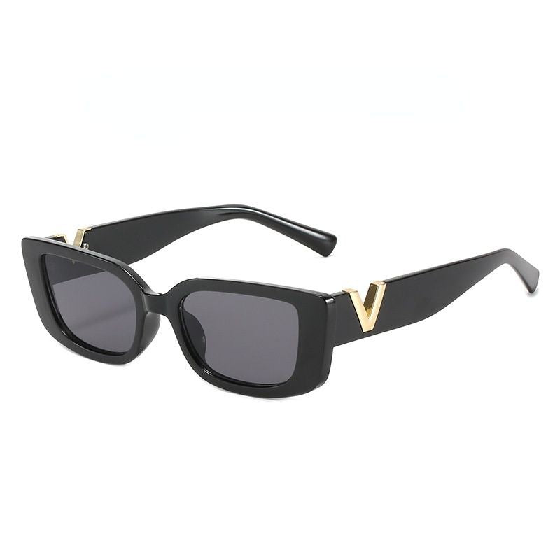 Dame moterik solbrille med markant trykk Skanto