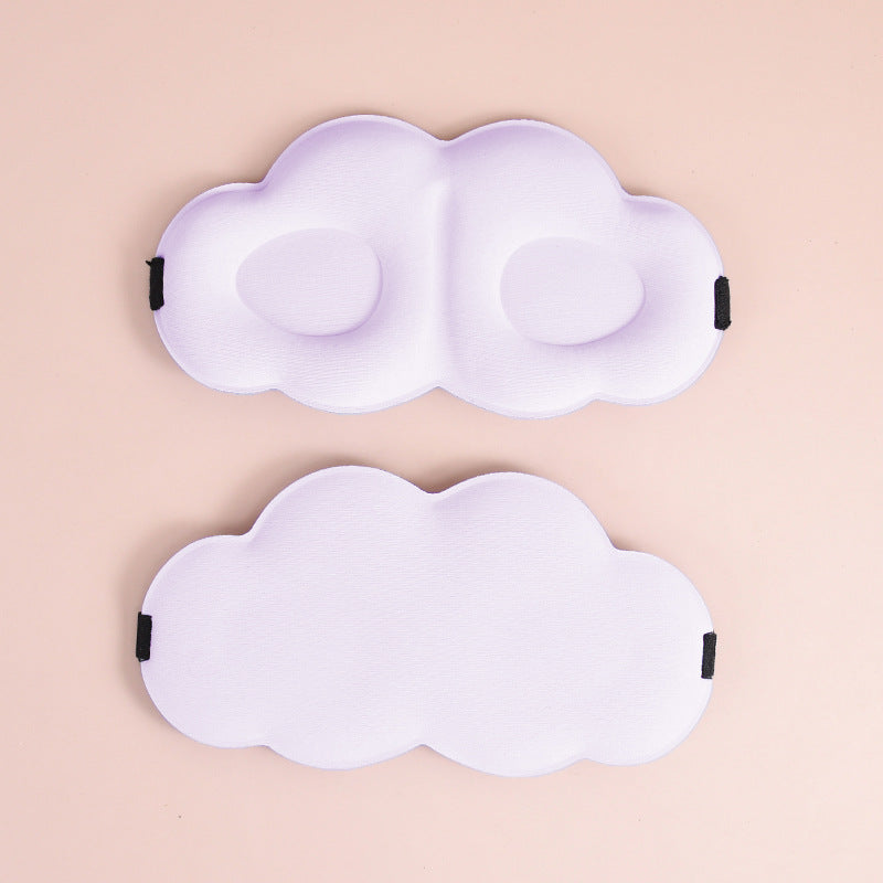 Dame med søte sky søvnmaske laget av minneskum med ergonomisk polstring og justerbart elastisk bånd Skanto