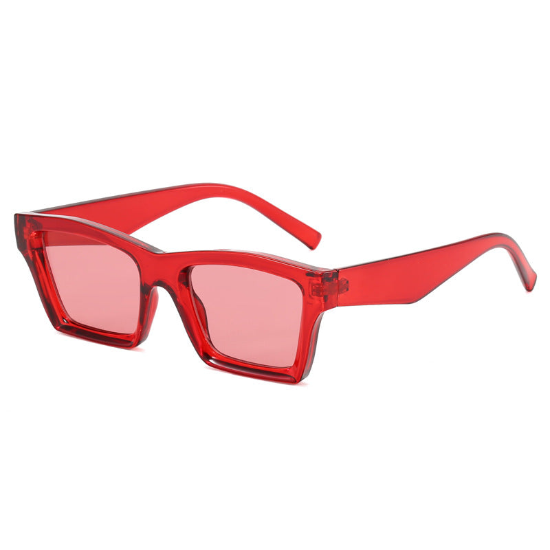 Dame trendy solbriller med bred ramme Skanto