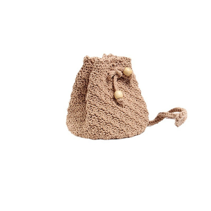 Hand-knotted shoulder bag in modern boho style Skanto