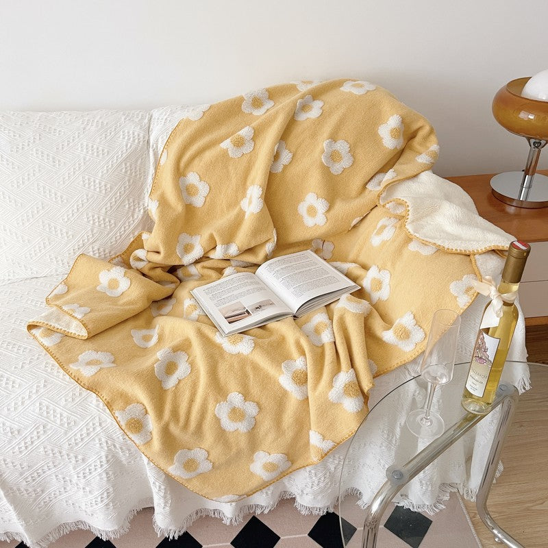 Unisex Kosebomullteppe med Lekent Blomsterdesign Skanto