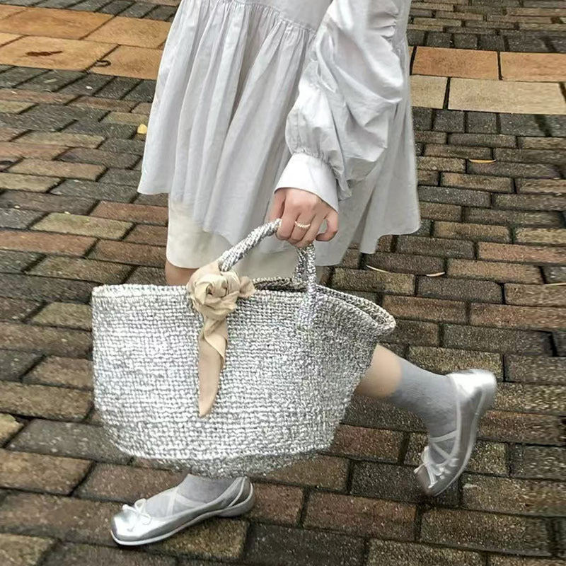 Elegant Woven Basket Bag with Sturdy Handles Skanto