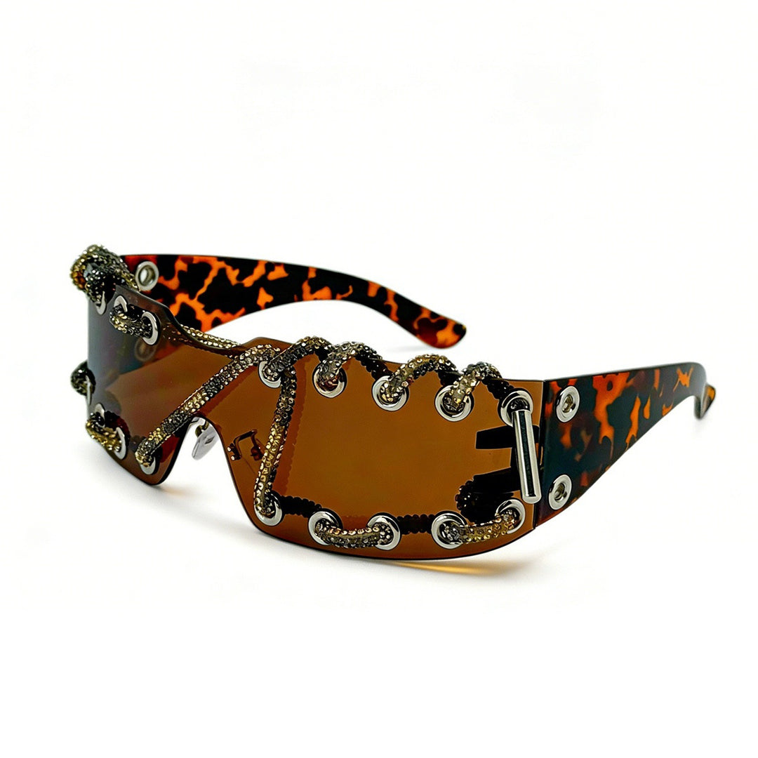 Dame solbrille med unikt snøringdesign Skanto