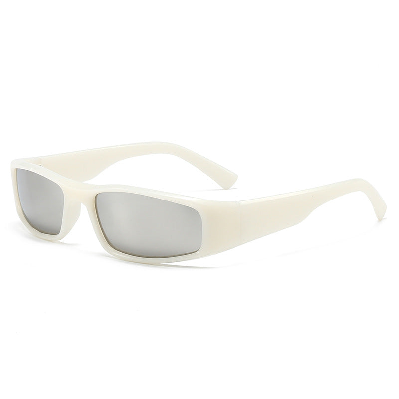 Dame sporty solbriller med robust ramme Skanto