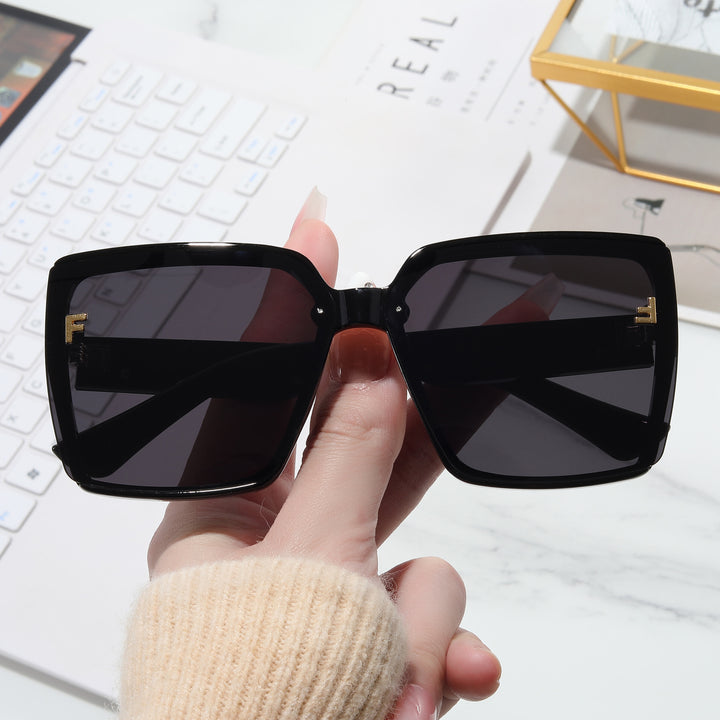 Dame moderne oversized solbriller Skanto