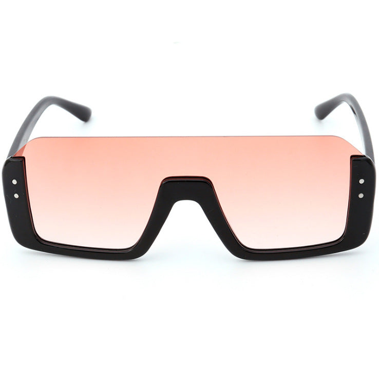 Damer Sporty Shield-solbriller med moderne design Skanto