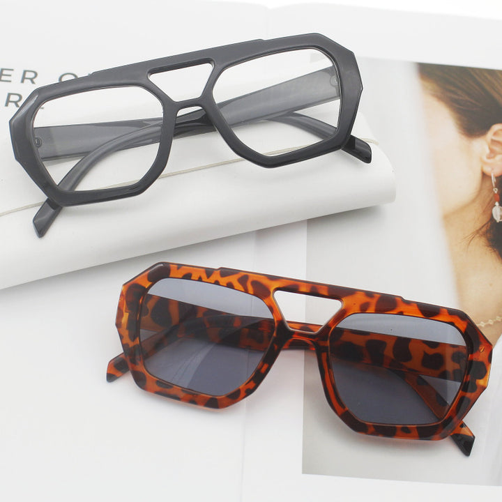Dame fashionable sekskantet brille Skanto