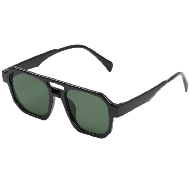 Dame moderne oversized solbriller med firkantet design Skanto