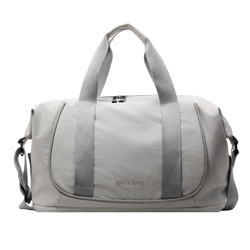 Elegant sport bag with multiple compartments Skanto