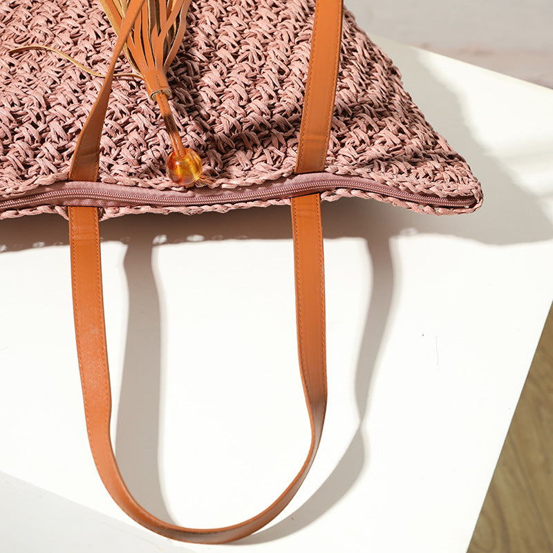 Handmade basket bag with stylish fringe details Skanto