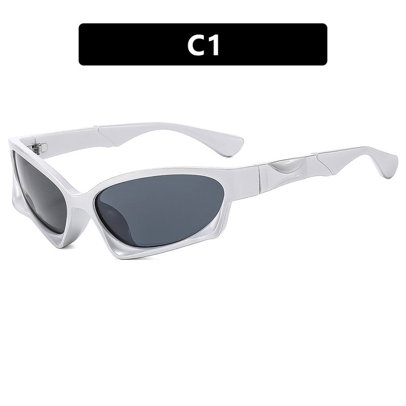 Women's sporty sunglasses with modern, aerodynamic design Skanto
