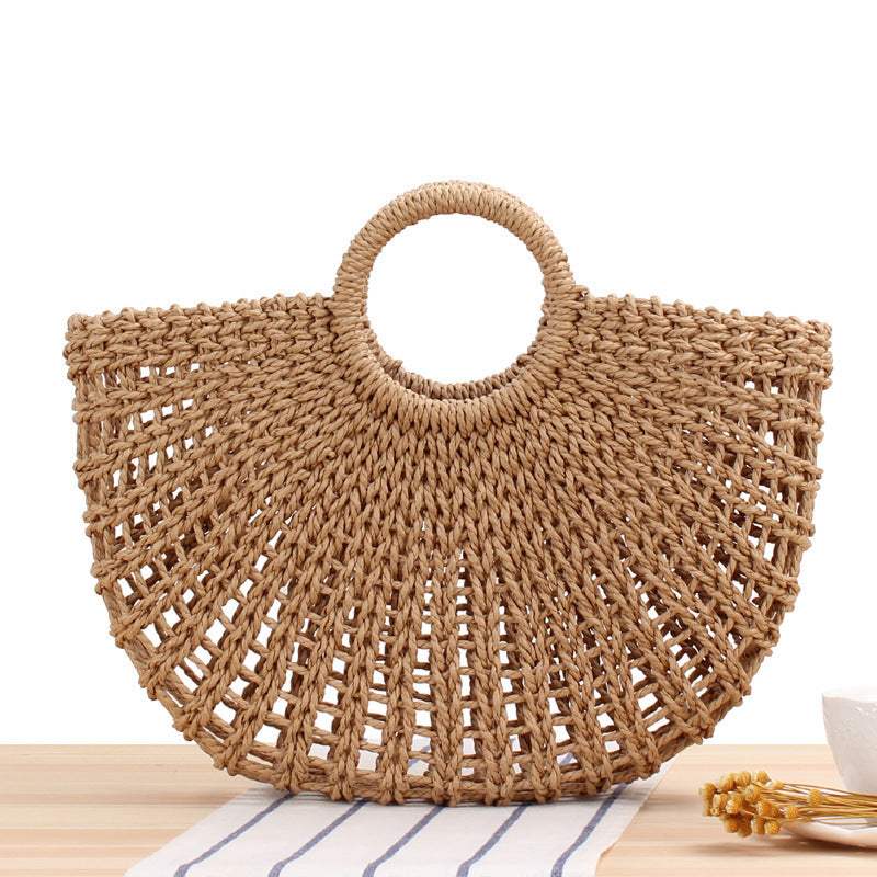Handbag made of handmade weave with elegant round handle Skanto