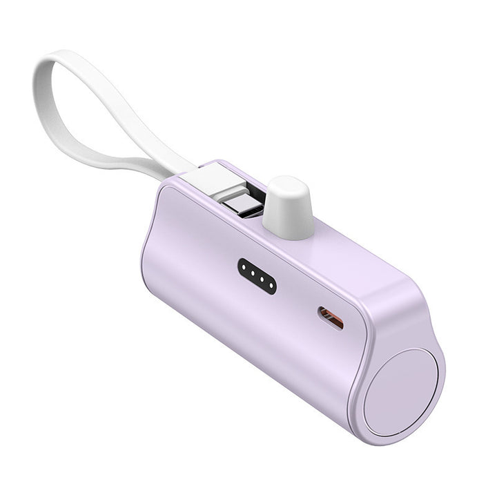 Bærbar powerbank med integrert ladekabel og kompakt design Skanto