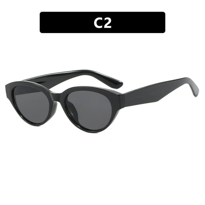Dame Cat-Eye solbriller med beskyttende UV-filter og elegant ramme Skanto