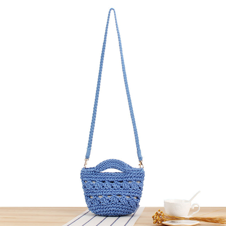 Hand-knotted shoulder bag Skanto