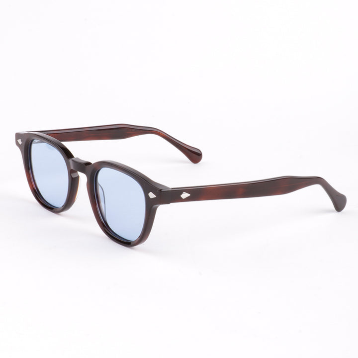 Dame moteriktig solbrille med unikt design og høy UV-beskyttelse Skanto