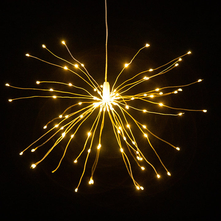 Solcel-drevne Starburst hengende LED hage lys med vanntette fyrverkeri-formede klynger og automatisk skumring-til-daggry-sensor Skanto