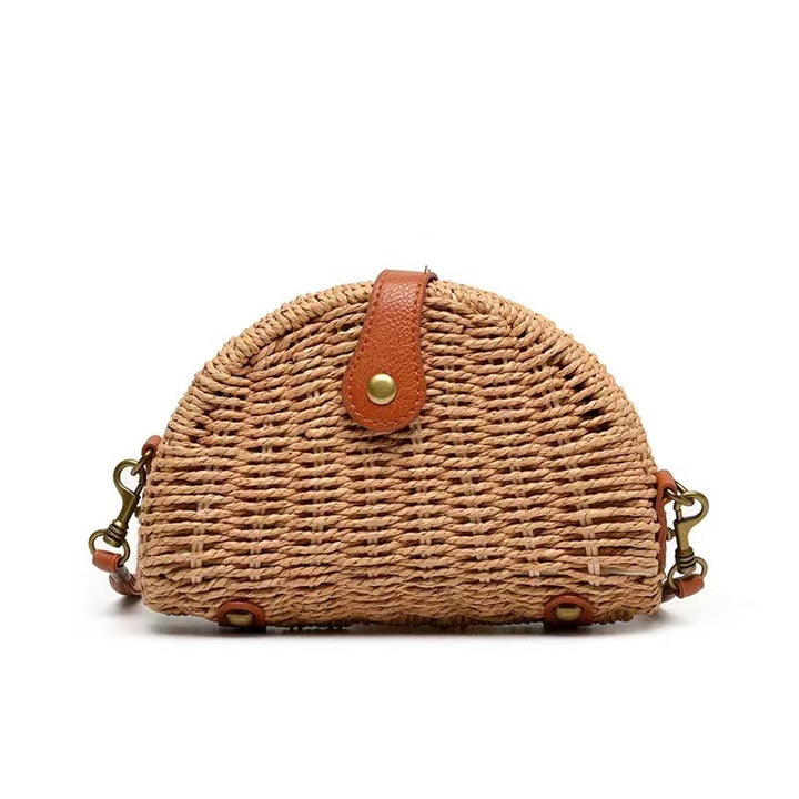 Handmade crescent-design rattan bags Skanto