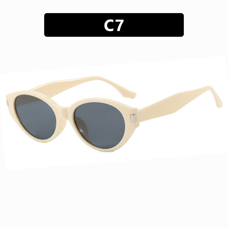 Dames moteriktig solbrille i elegant cat-eye stil Skanto
